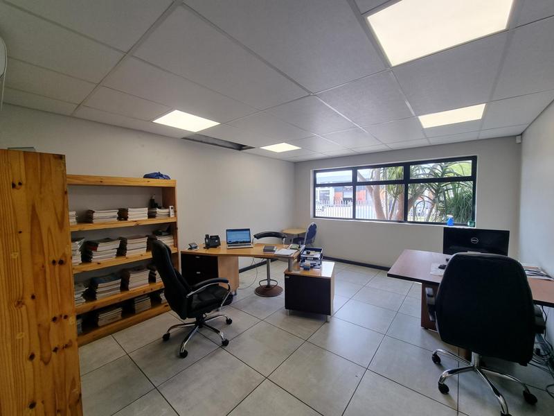 To Let commercial Property for Rent in Fairview Eastern Cape